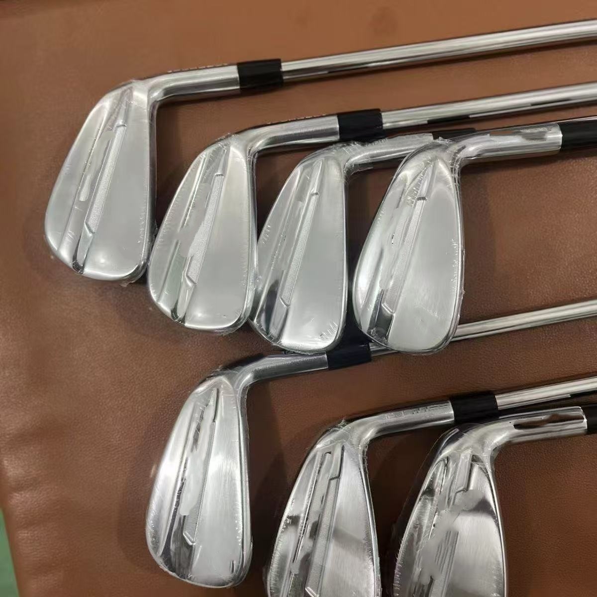 Hot Sale China 90 Golf Iron He - đánh giá và giá Golf Club Iron Set