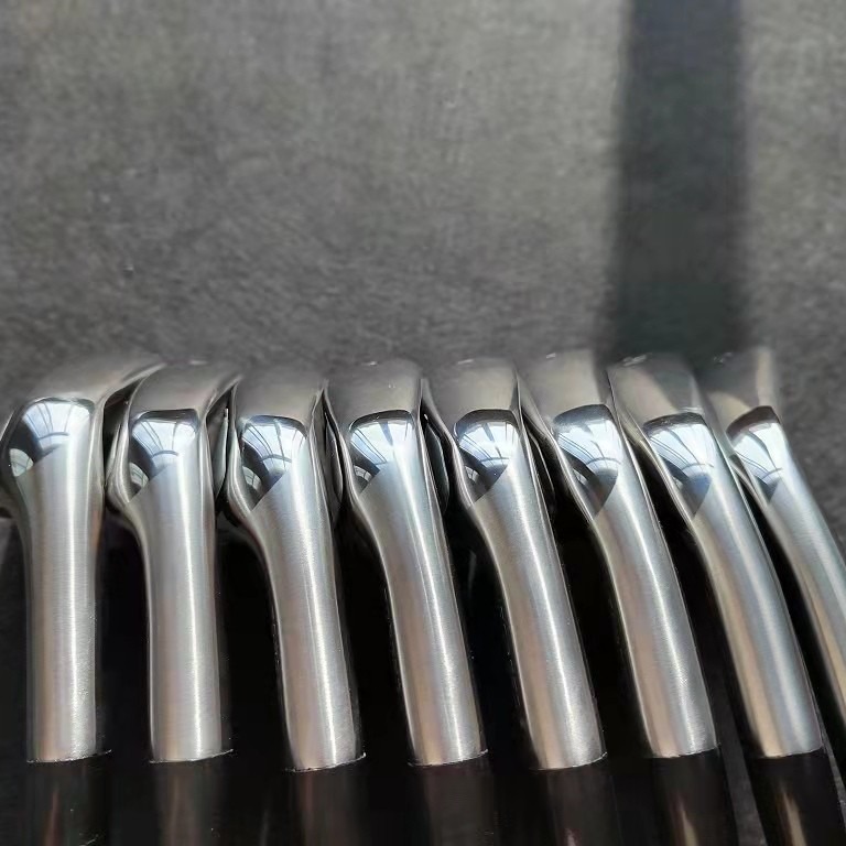 2025 Men's Right Handed  200 G - đánh giá và giá Golf Club Iron Set